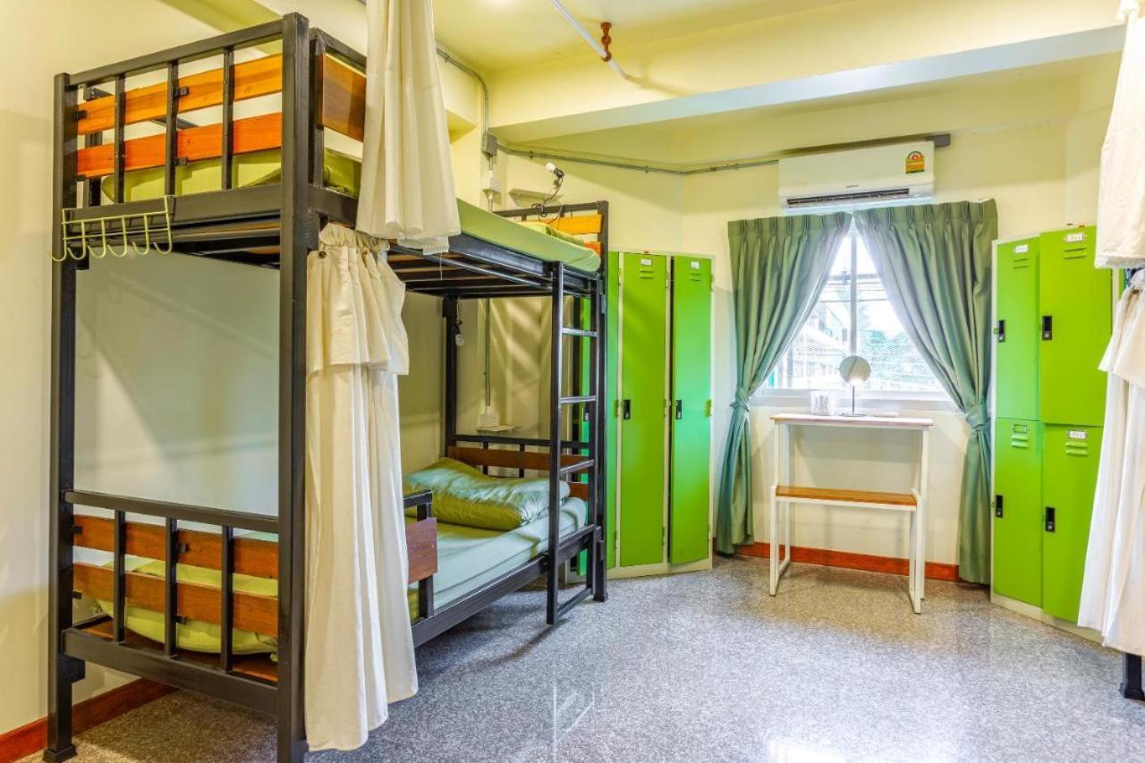 Oyo 75416 Rama3 Sunrise Hostel Bangkok Esterno foto